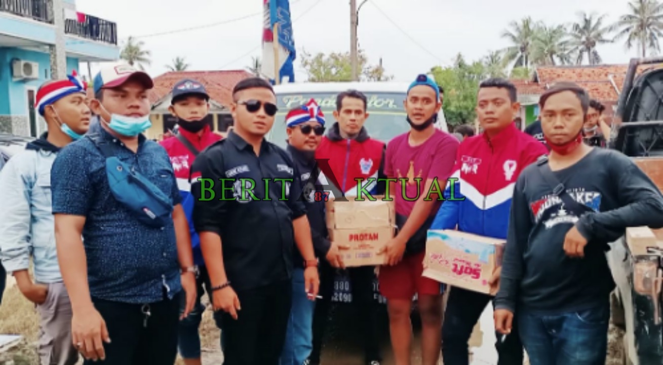 OKP Moonraker Gelar Baksos Peduli Banjir Di Desa Karangligar