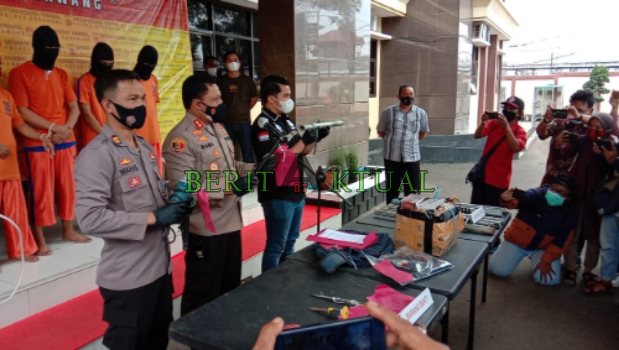 Resmob Polres Karawang Berhasil Ringkus Pelaku Pencurian Alfamart Sekitar Karawang