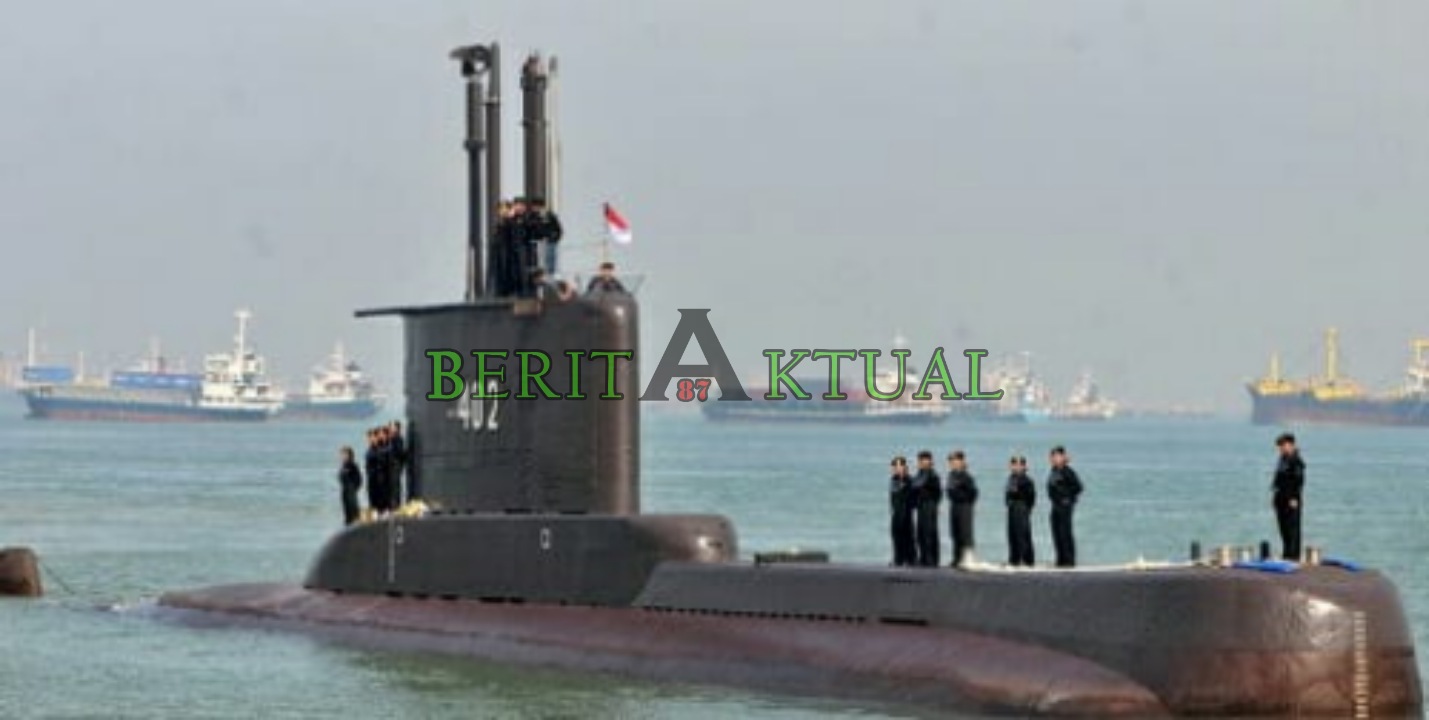 Sebuah Kapal Selam KRI Nanggala-402 Dikabarkan Hilang Kontak Di Perairan Bali