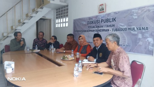 Konsorsium NGO cianjur Menggelar diskusi menyoal "Perjalanan satu tahun Pemerintahan BHS-TBM